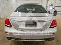 2017 Mercedes Benz E-Class фото