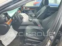 2017 Mercedes Benz E-Class фото