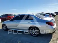 2017 Mercedes Benz E-Class фото