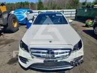 2017 Mercedes Benz E-Class фото