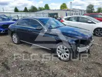 2017 Mercedes Benz E-Class фото