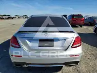 2017 Mercedes Benz E-Class фото
