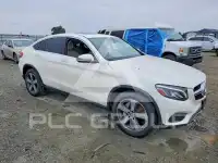 2017 Mercedes Benz GLC-Class photo