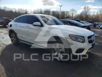 2017 Mercedes Benz GLC-Class фото