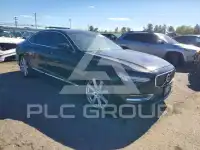 2017 Volvo S90 photo