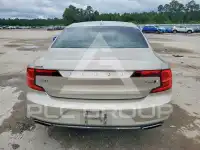 2017 Volvo S90 фото