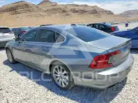 2017 Volvo S90 фото