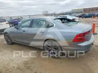 2017 Volvo S90 фото