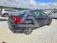 2017 Volvo S60 фото