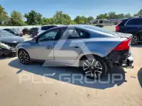 2017 Volvo S60 фото
