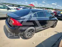 2017 Volvo S60 photo