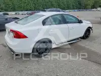 2017 Volvo S60 фото