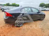 2017 Volvo S60 photo