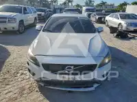 2017 Volvo S60 фото