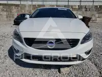 2017 Volvo S60 фото