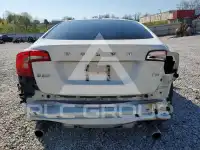 2017 Volvo S60 фото