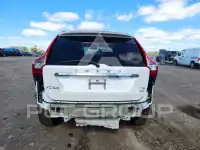 2017 Volvo XC60 photo