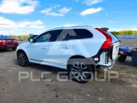 2017 Volvo XC60 photo