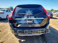2017 Volvo XC60 photo