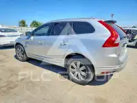 2017 Volvo XC60 фото
