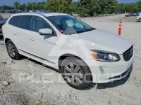 2017 Volvo XC60 photo