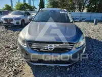 2017 Volvo XC60 фото