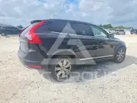 2017 Volvo XC60 фото