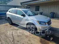 2017 Volvo XC60 фото