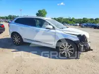 2017 Volvo XC60 фото
