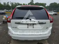 2017 Volvo XC60 photo