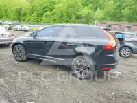 2017 Volvo XC60 photo