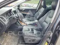 2017 Volvo XC60 фото