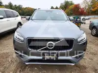 2017 Volvo XC90 фото