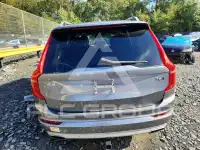2017 Volvo XC90 фото