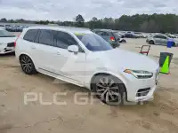 2017 Volvo XC90 photo