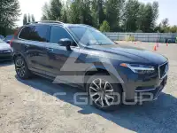 2017 Volvo XC90 photo