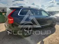 2017 Volvo XC90 фото