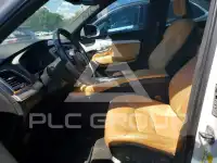 2017 Volvo XC90 фото
