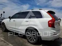 2017 Volvo XC90 фото