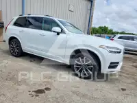 2017 Volvo XC90 photo