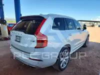 2017 Volvo XC90 фото