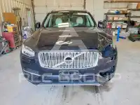 2017 Volvo XC90 фото