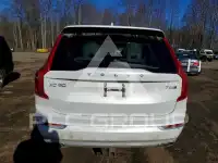 2017 Volvo XC90 photo