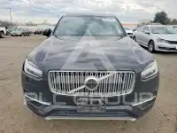 2017 Volvo XC90 фото