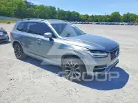2017 Volvo XC90 фото