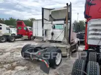 2017 Volvo VNL photo