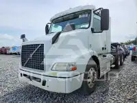 2017 Volvo VNL photo