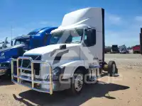 2017 Volvo VNL фото