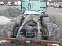 2017 Volvo VNL photo