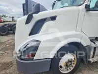 2017 Volvo VNL фото